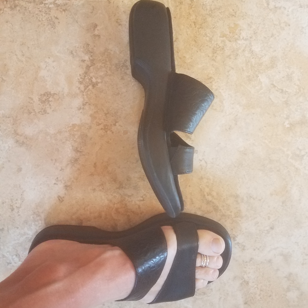 Dansko sandles